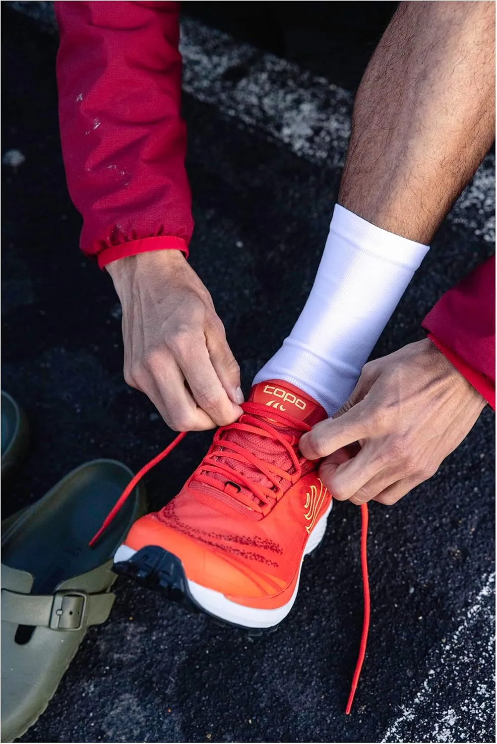 Topo Athletic Men's Pursuit 2 Running Shoes - Lightweight 0MM Drop Laced Sh??es, Athletic Shoes for Trail Running